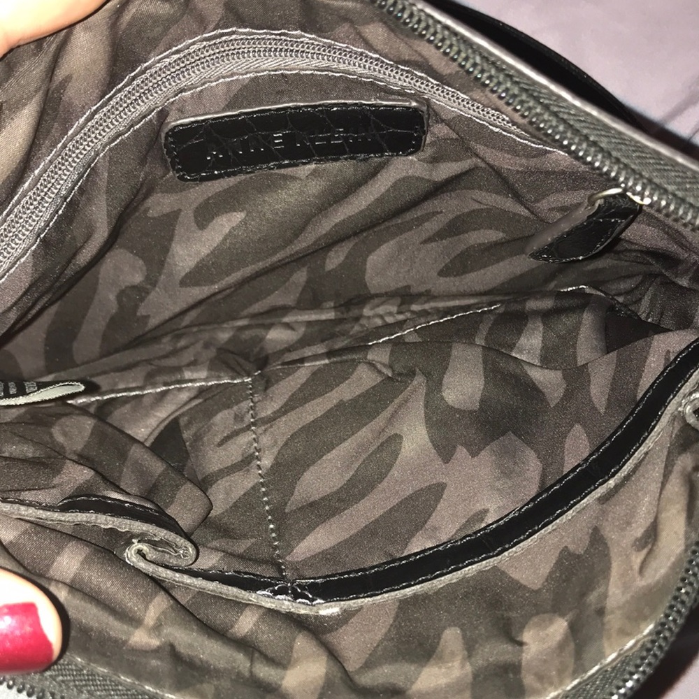 Anne Klein satchel - Picture 3 of 3